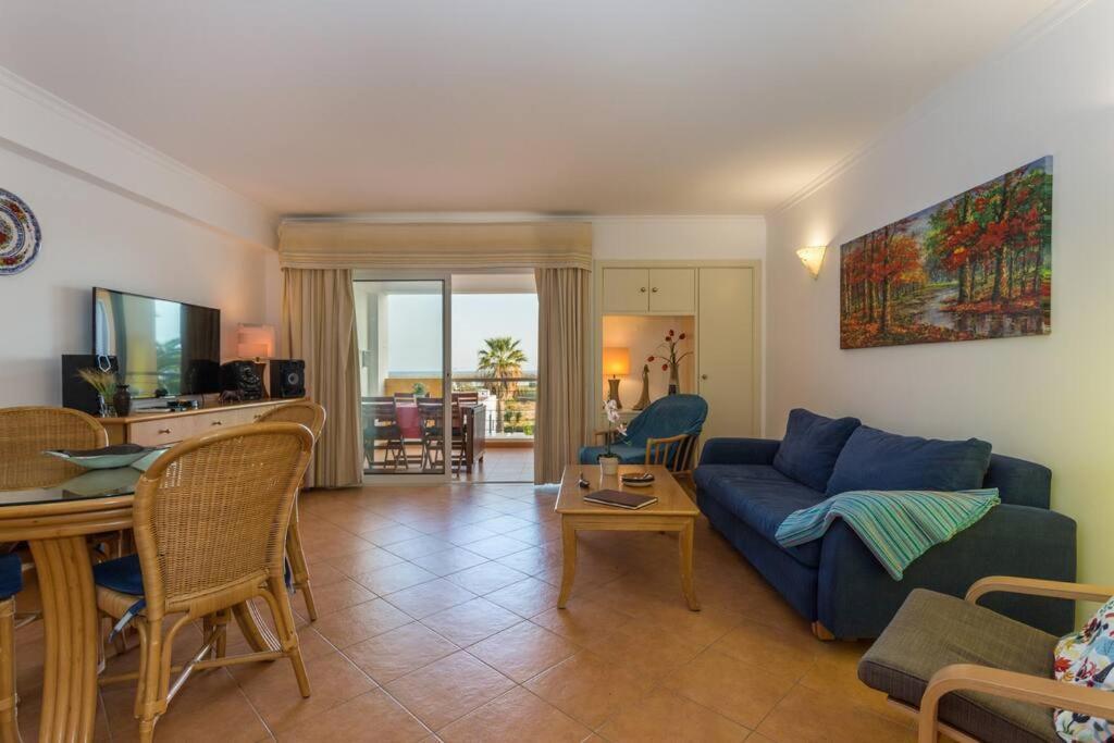 Apartment With View To The Cabanas De Tavira
