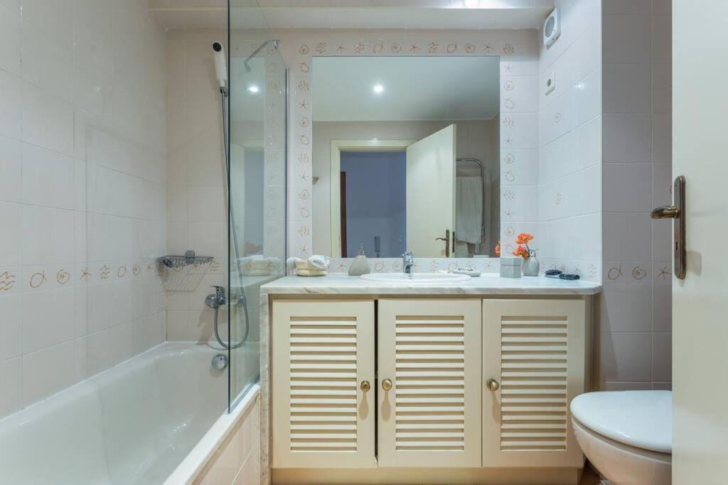 With View To The * Cabanas De Tavira